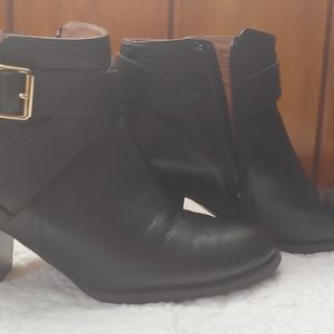 Vionic Trinity Size 7